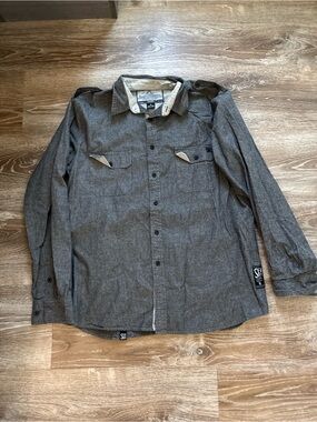 Seventh Letter Men's Gray Long-Sleeve Button-Down Shirt